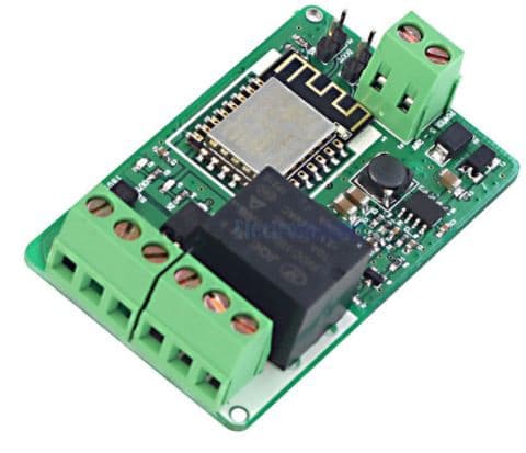 Placa control ESP8266 con rele