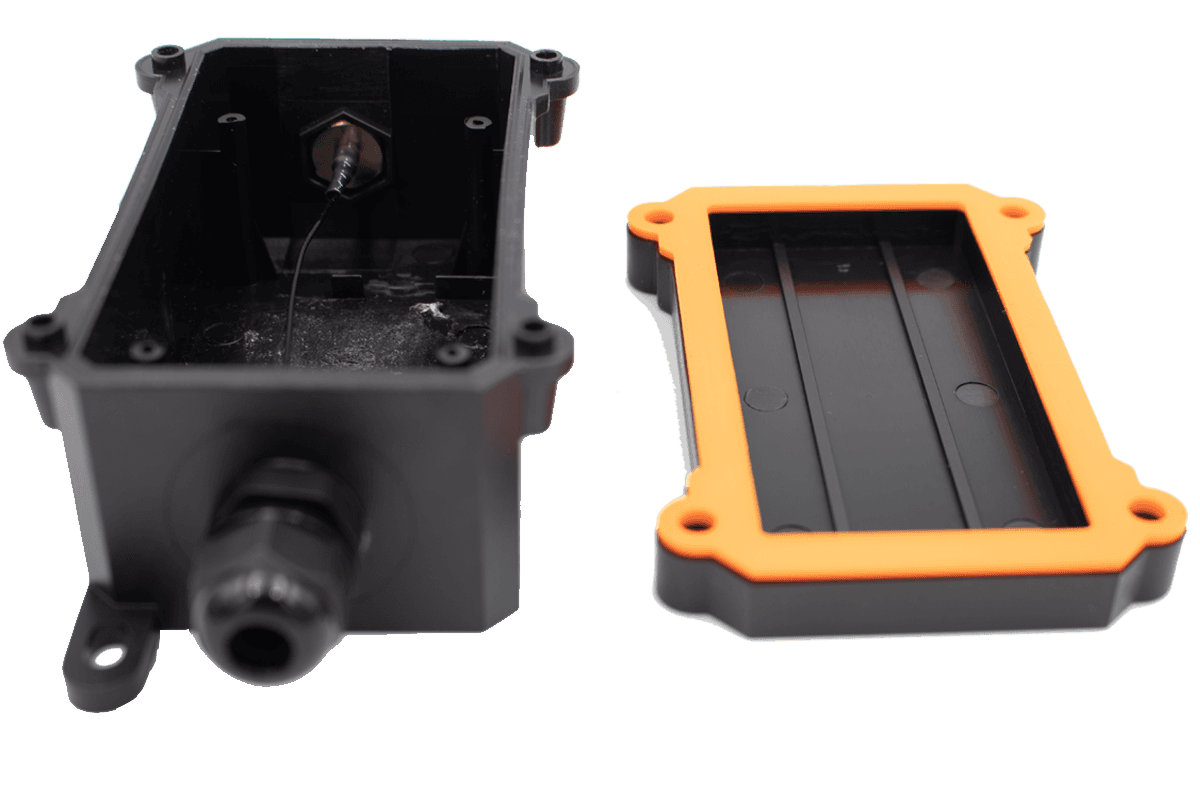 Carcasa Con cable RP-SMA y prensa estopa IP67